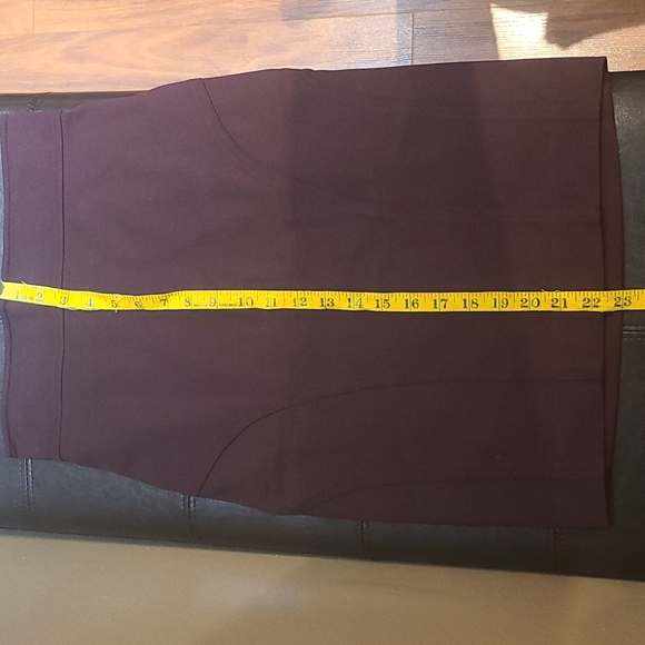 Pencil skirt - Picture 6 of 8